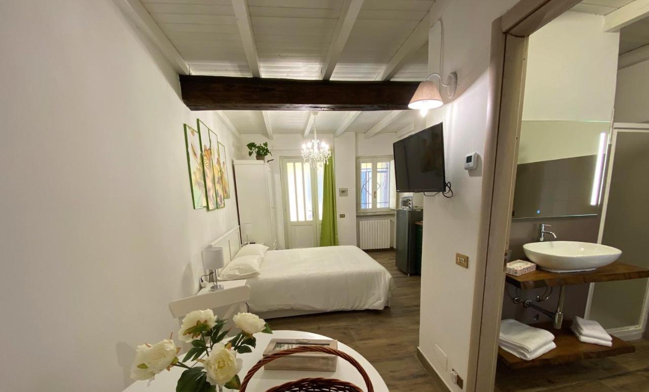 Nicolaus Apartment เซสโต คาเลนดิ ภายนอก รูปภาพ