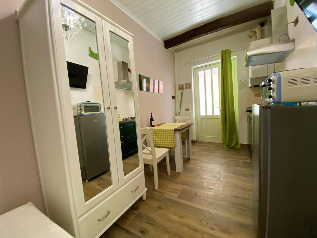 Nicolaus Apartment เซสโต คาเลนดิ ภายนอก รูปภาพ
