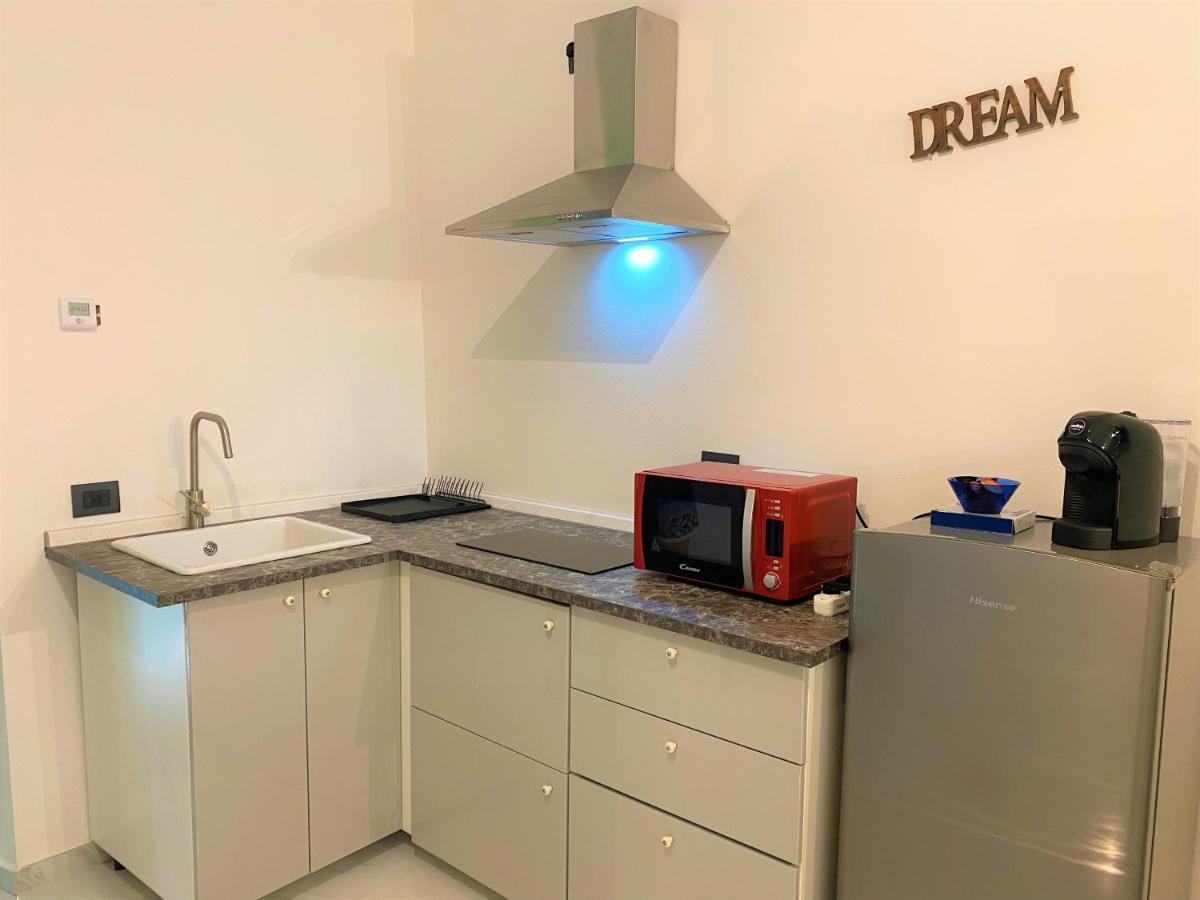Nicolaus Apartment เซสโต คาเลนดิ ภายนอก รูปภาพ