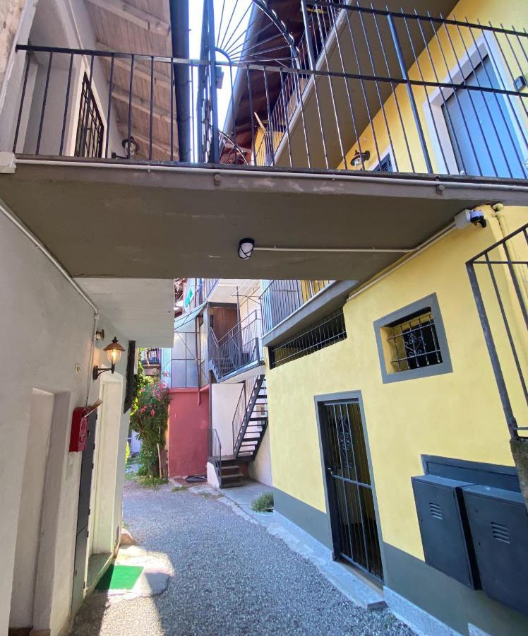 Nicolaus Apartment เซสโต คาเลนดิ ภายนอก รูปภาพ